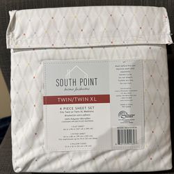 Twin/twin XL Bed sheet set *new*