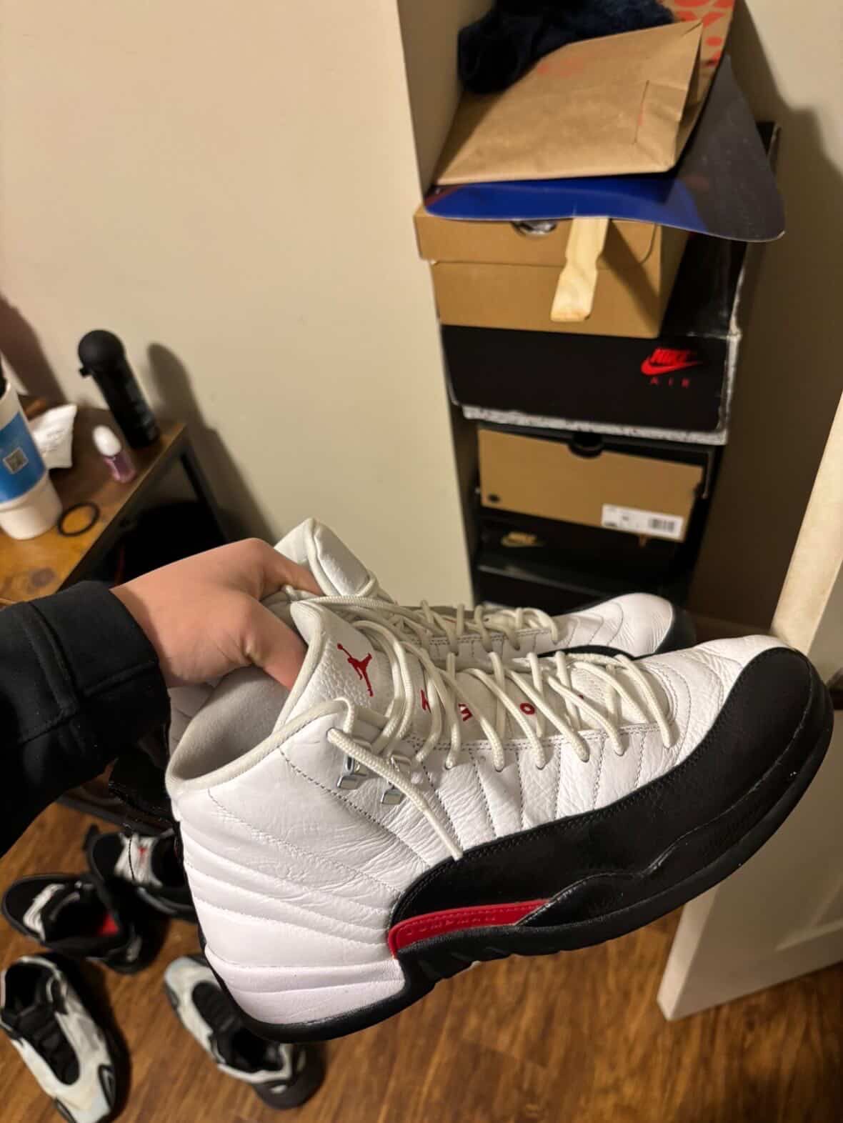 Jordan 12 taxi flip