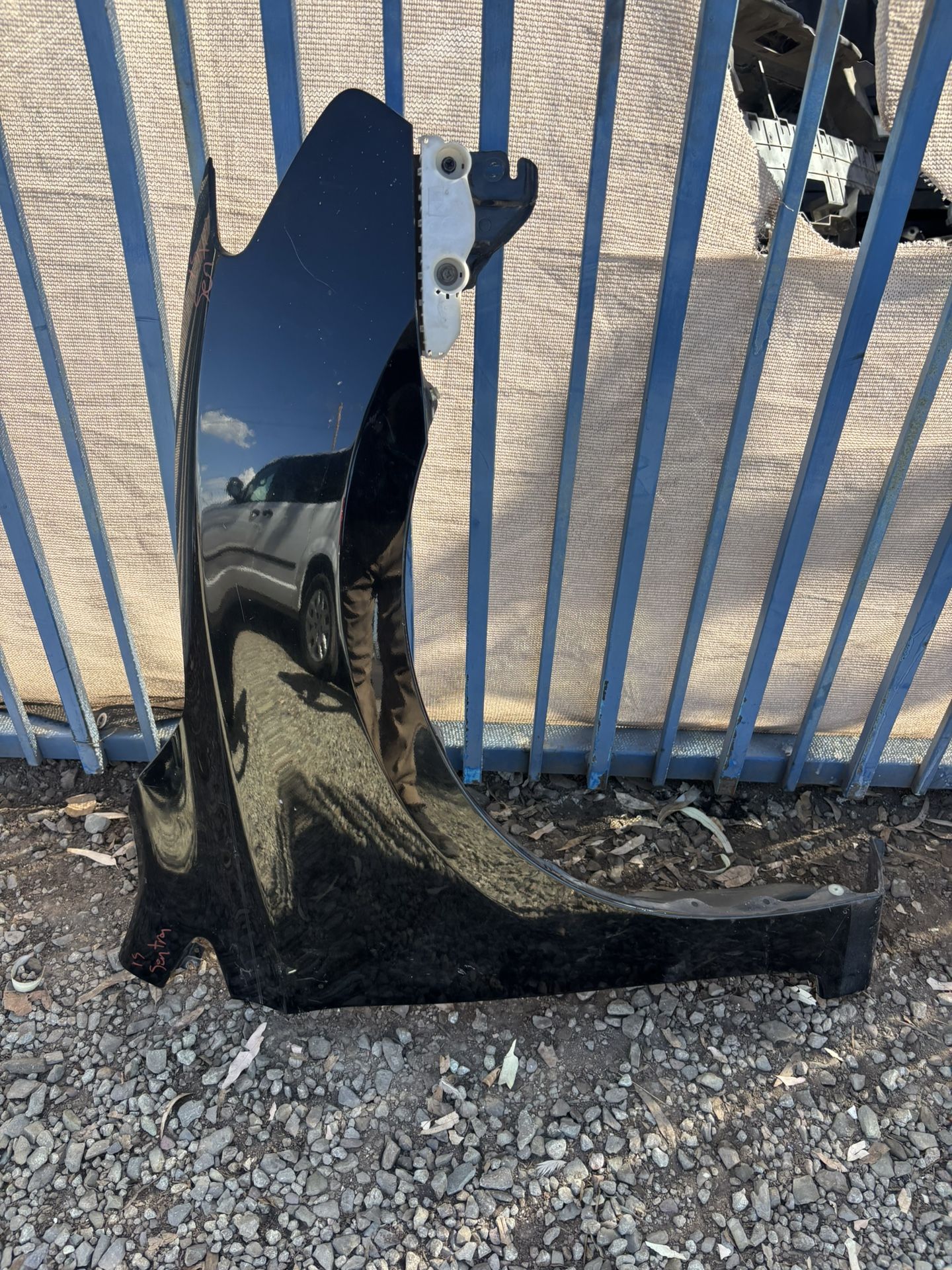 2015 Nissan Sentra RH Side Fender