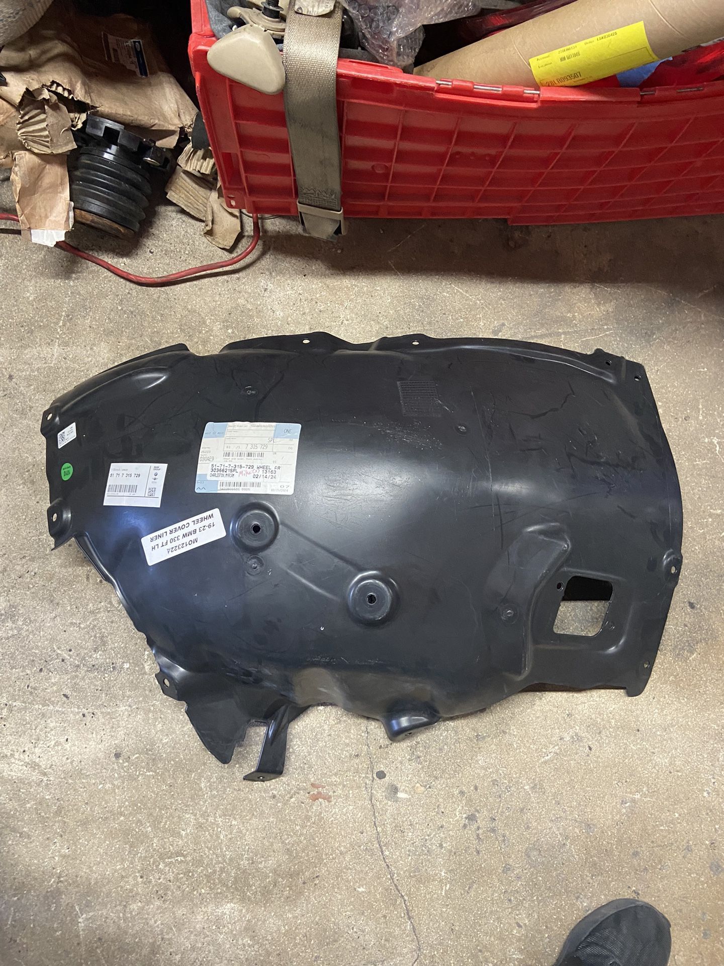 19-25 Bmw 330i 230i Front Left Fender Liner Oem (contact info removed)5729