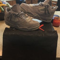 Kaws Air Jordan 4 Grey size 11