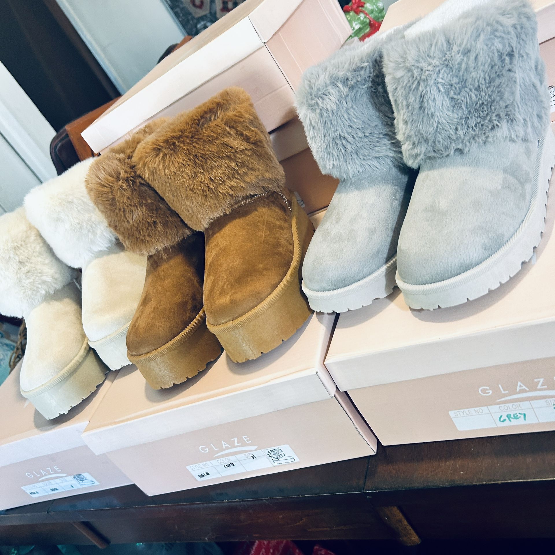 (New) Glaze (9-10) Soft Boots in Brown, Beige & Grey (Various Sizes - READ DESCRIPTION)