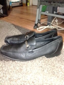 Mens black dress shoes