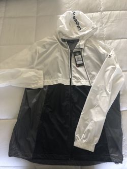 Under Armour Men’s Windbreaker- XL