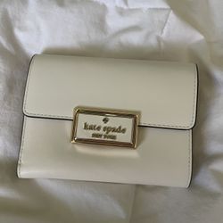 Kate Spade- White Wallet 
