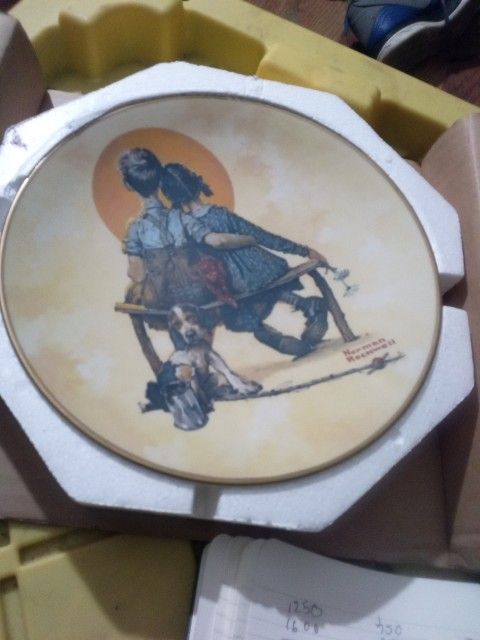 NORMAN ROCKWELL PLATES "PUPPY LOVE'
