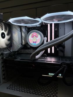 White Gaming PC – RTX 3080 12GB / Ryzen 5 5600X / 32GB RAM