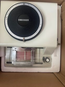 Manual Label Embosser Machine