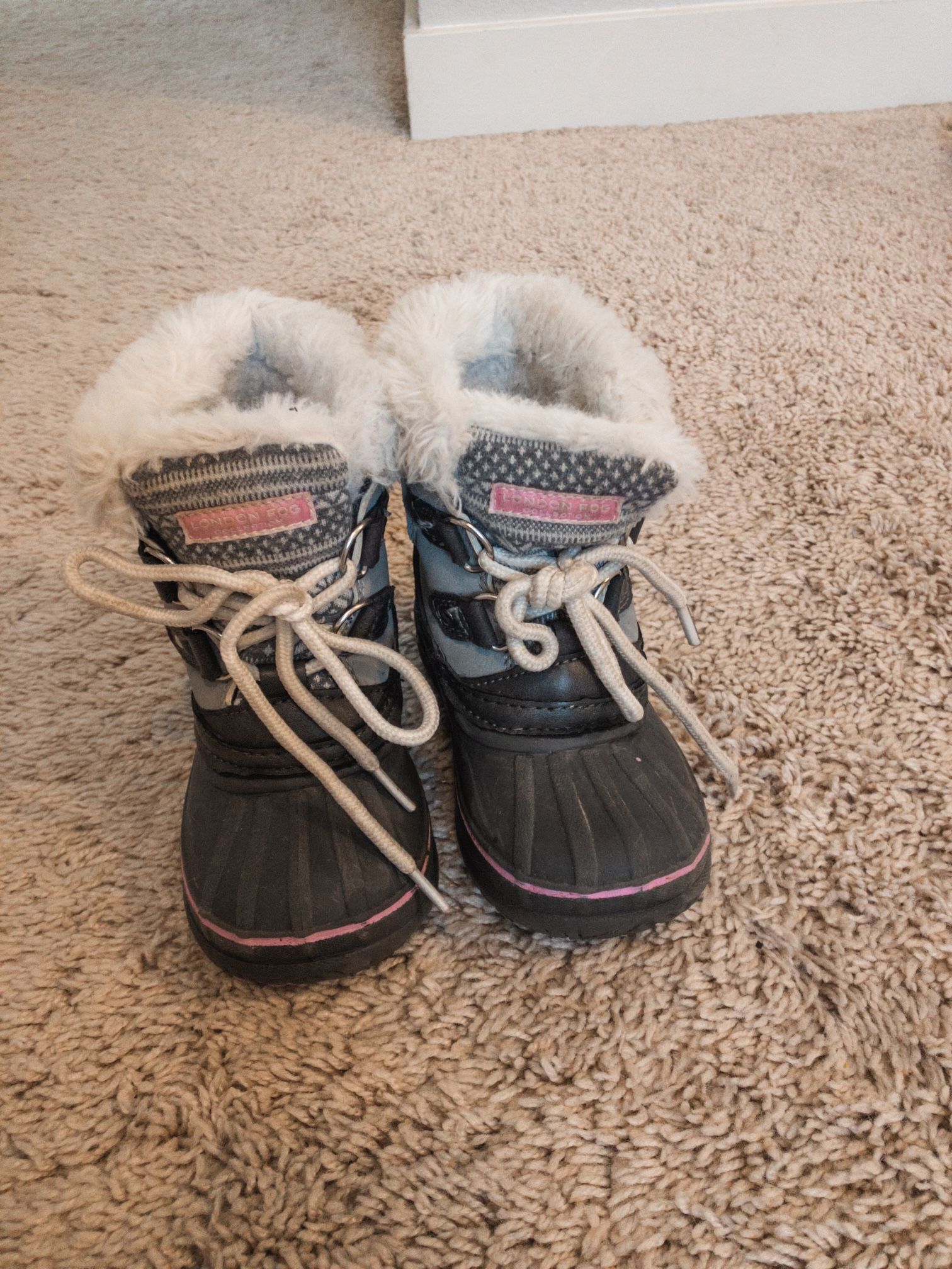 London Fog Little Girls Pink & Gray Winter/Snow Boots, Size 7