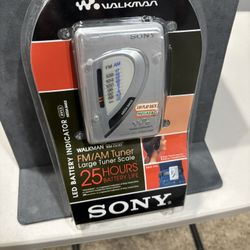 Sony Walkman WM-FX197 Mega Bass AM/FM Radio Cassette Player