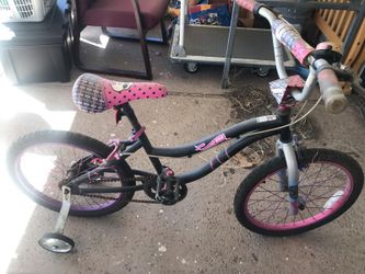 Lil girls monster high bike