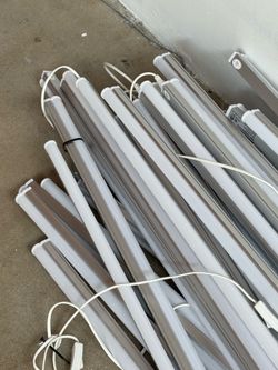 Bundle of LED tube lights