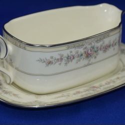 Noritake Shenandoah 9729 Bone China Prefect Condition Gravy Boat And Plate