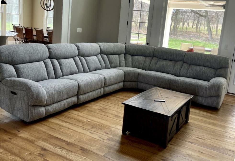 6 Pc Light Grey Modular Power Reclining Sectional
