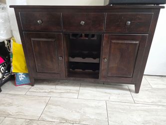 Bar/Buffet Cabinet