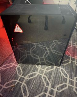 Gaming PC — Ryzen 3 3100 · GTX 1650 Super 4GB · 16GB · 512GB SSD (1080p, WiFi)