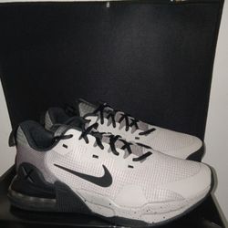 Nike Alpha Trainer Men Size 10 New W/Box