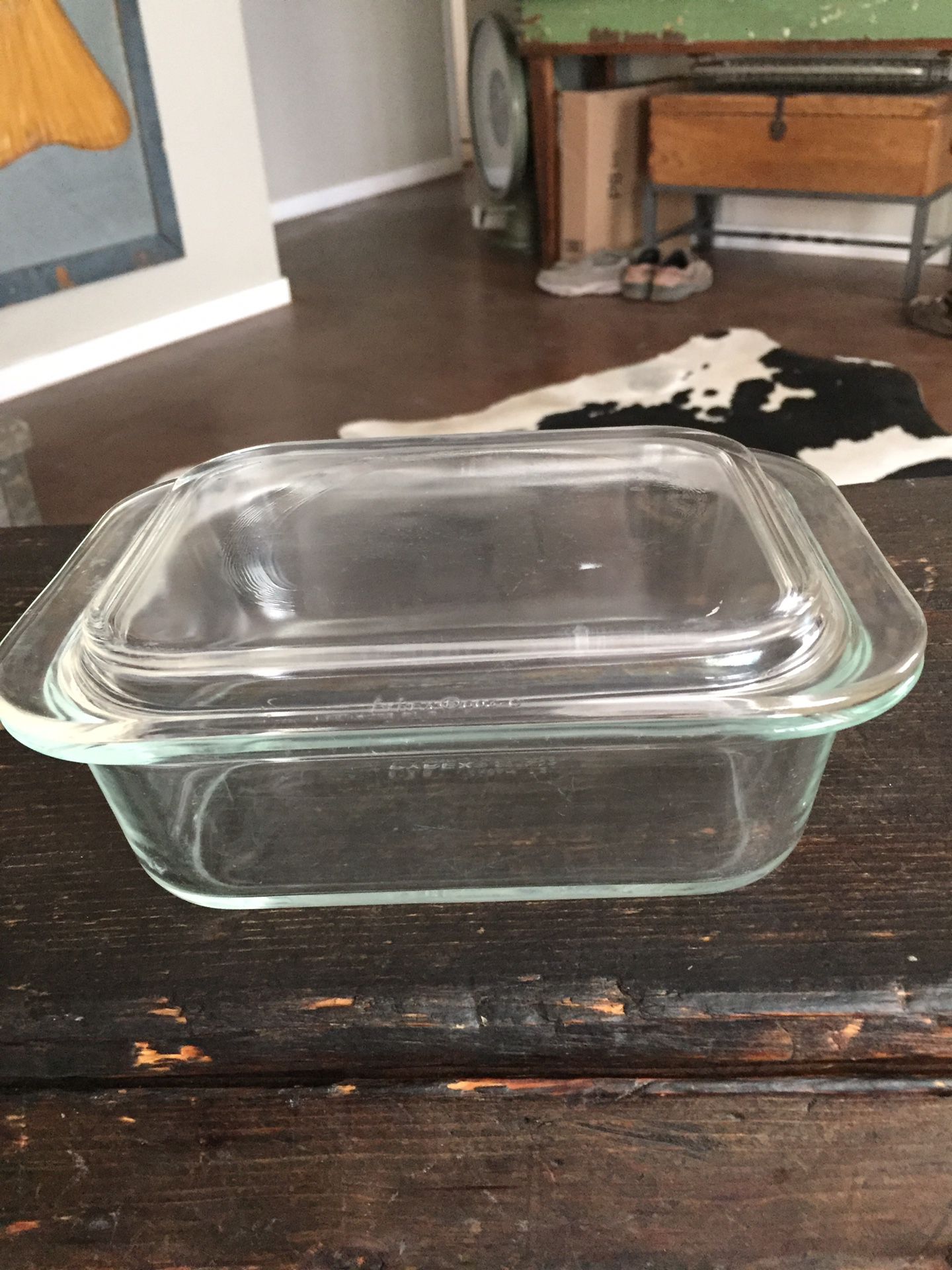 Pyrex covered baking dish with lid