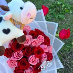 Pink And Red Bouquet 