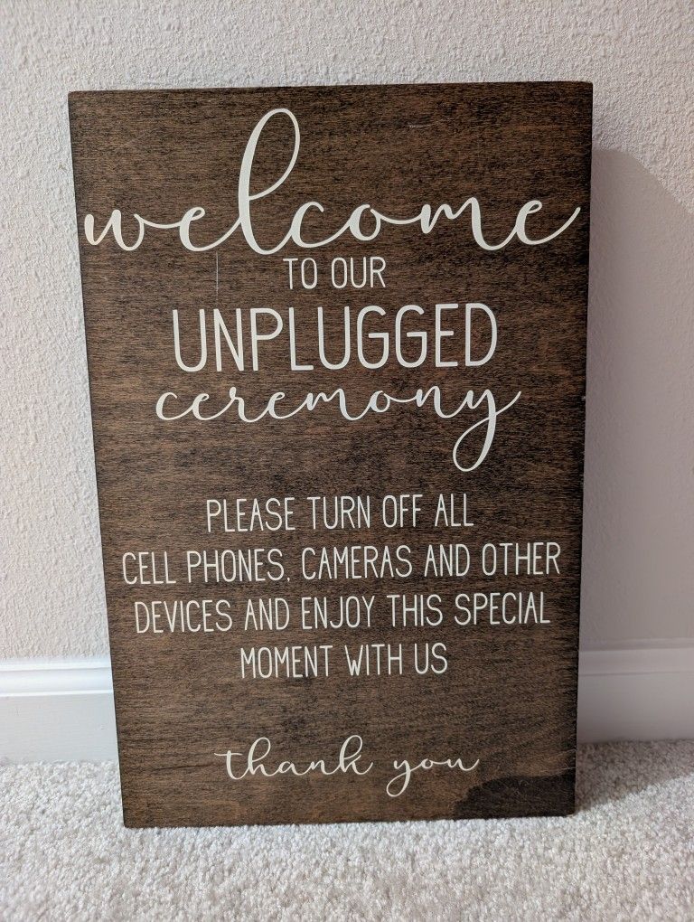 Rustic Wooden Wedding Decor