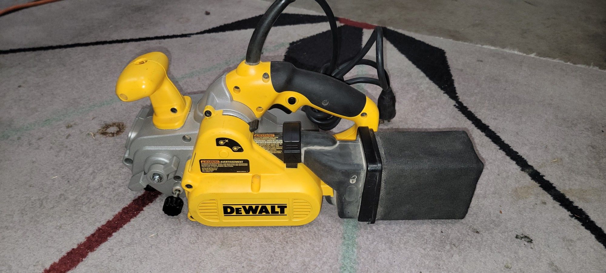 Dewalt DW433 3"x 21" Variable Speed Belt Sander for Sale in
