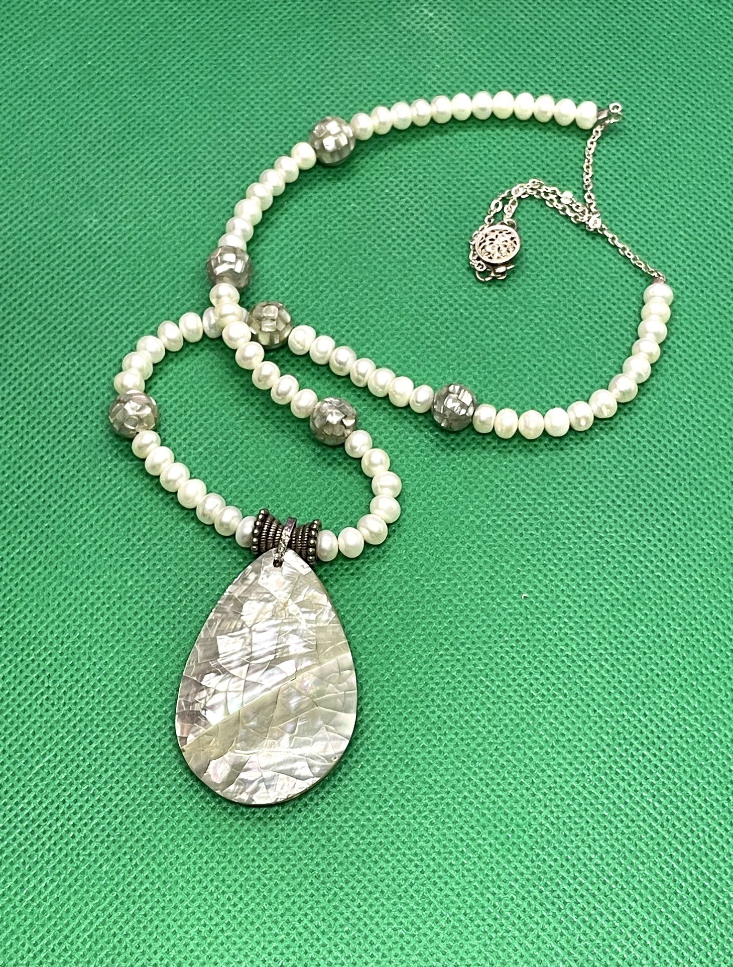 Genuine Pearl Necklace 