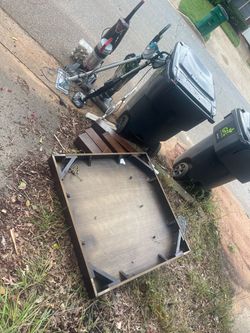 Free wooden table