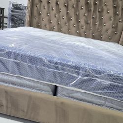 King Sizes Bed Whit Mattress 