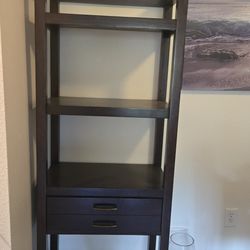 Bookshelf / Nik-nak Shelf