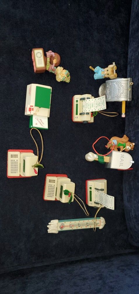 9 Vintage Office-Themed Ornaments