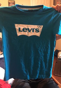 Boys Levi’s shirt