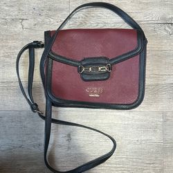 Guest  Shoulder Bag