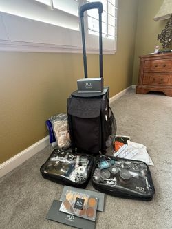 ZUCA Cosmetic makeup Rolling Case