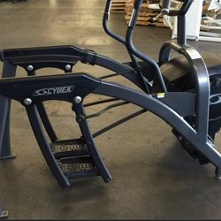 Cybex 630A Arc Trainer Elliptical