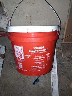 Viking Cable Staples