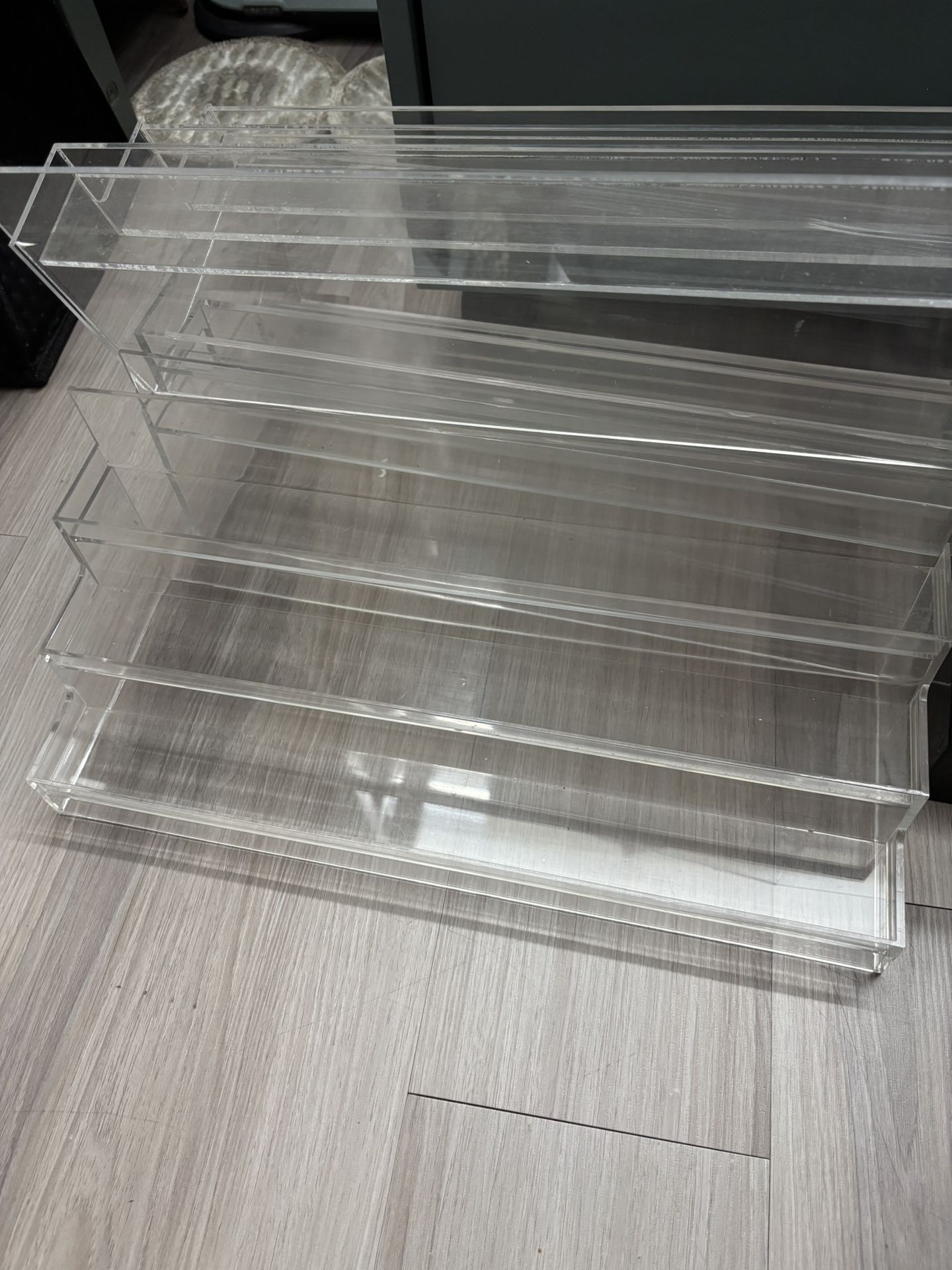 4 Clear Tiered Display Shelves