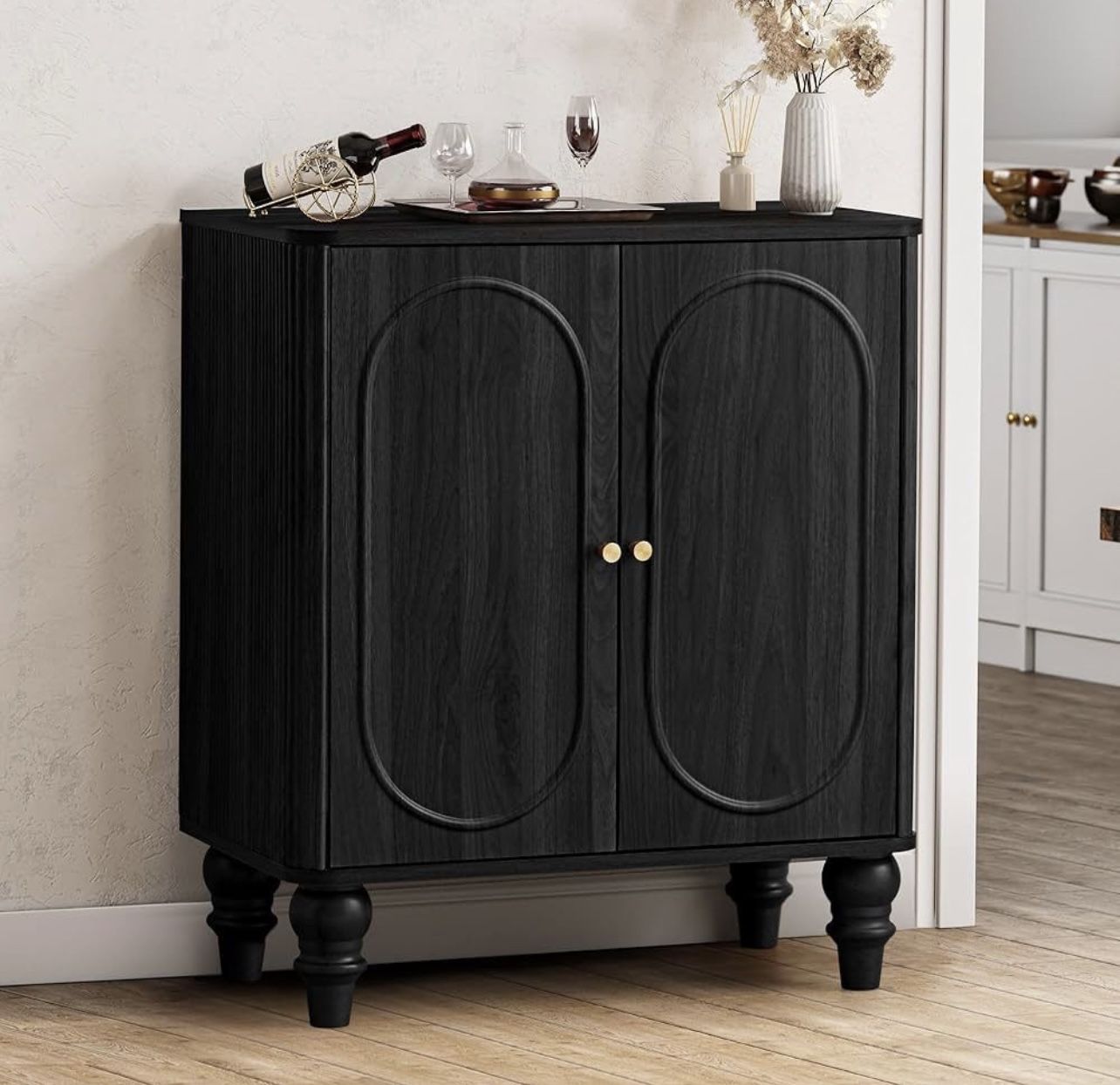 Fluted Storage Cabinet, Modern Credenza Wooden Accent Sideboard Buffet Cabinet with Adjustable Shelves and Solid Wood Legs, Console Table for Kitchen