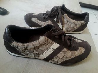 Zapatos coach