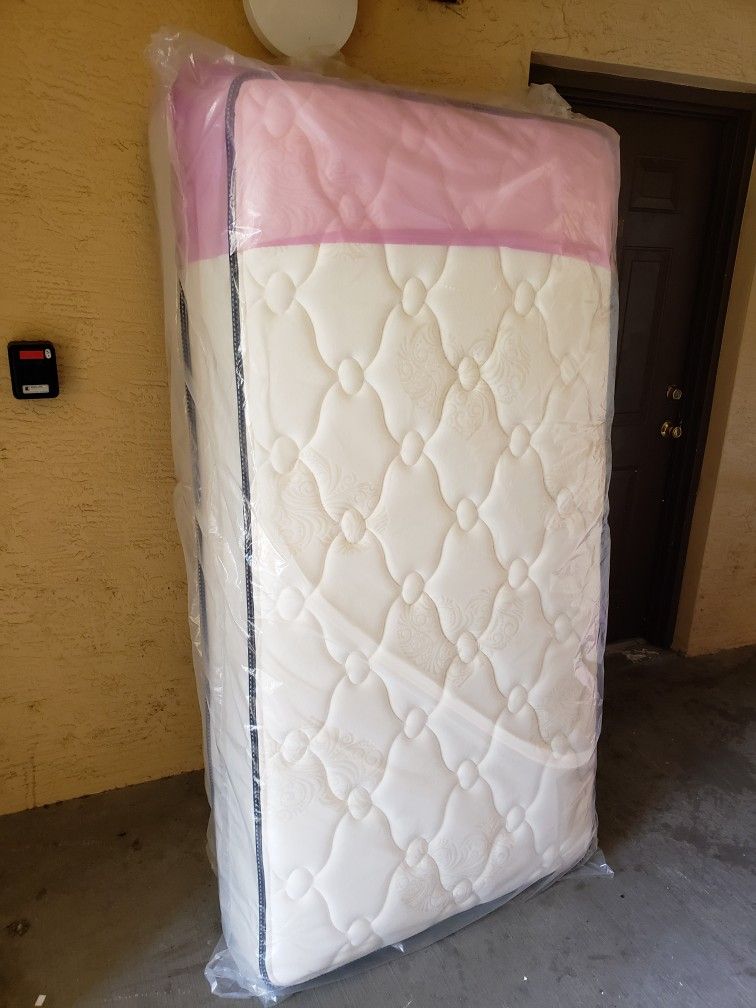 NEW TWIN MATTRESS/ DELIVER AVAILABLE NOW/ HABLAMOS ESPAÑOL/ ENTREGA INMEDIATA