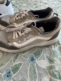 Vans size 3