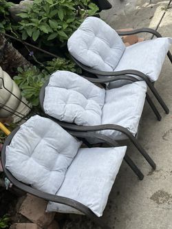 Small Chairs 🪑🪑🪑 3 pcs