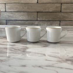 Centura By Corning White Coffee/Tea Cups With Gold Edge (3)