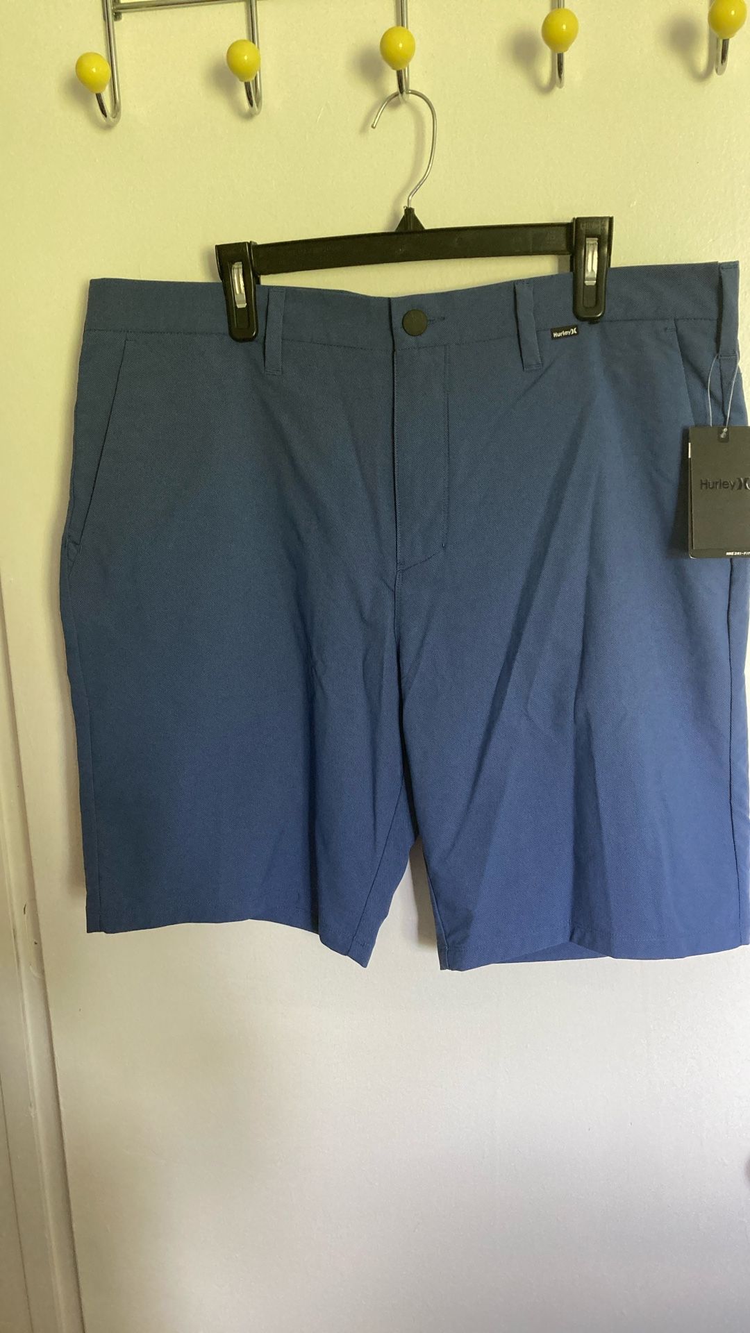 Hurley Chino Short Sz-38 Nike Dri-Fit