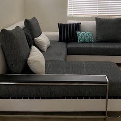 Modern Sectional Sofa – Gray & White Two-Tone with Chaise