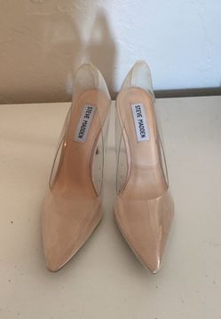 Steve Madden Cinderella clear heels - size 7
