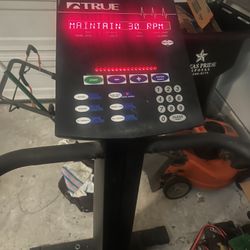 Elliptical Treadmill 40 Or Best Offer 