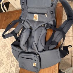 Ergobaby Omni 360