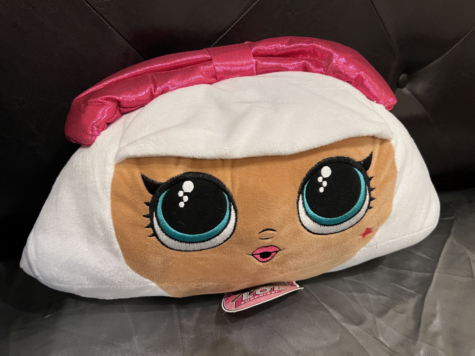 Franco LOL Surprise Diva Kids Bedding Super Soft Plush Junior Cuddle Pillow Buddy