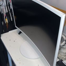 27" Samsung Curved Gaming Monitor