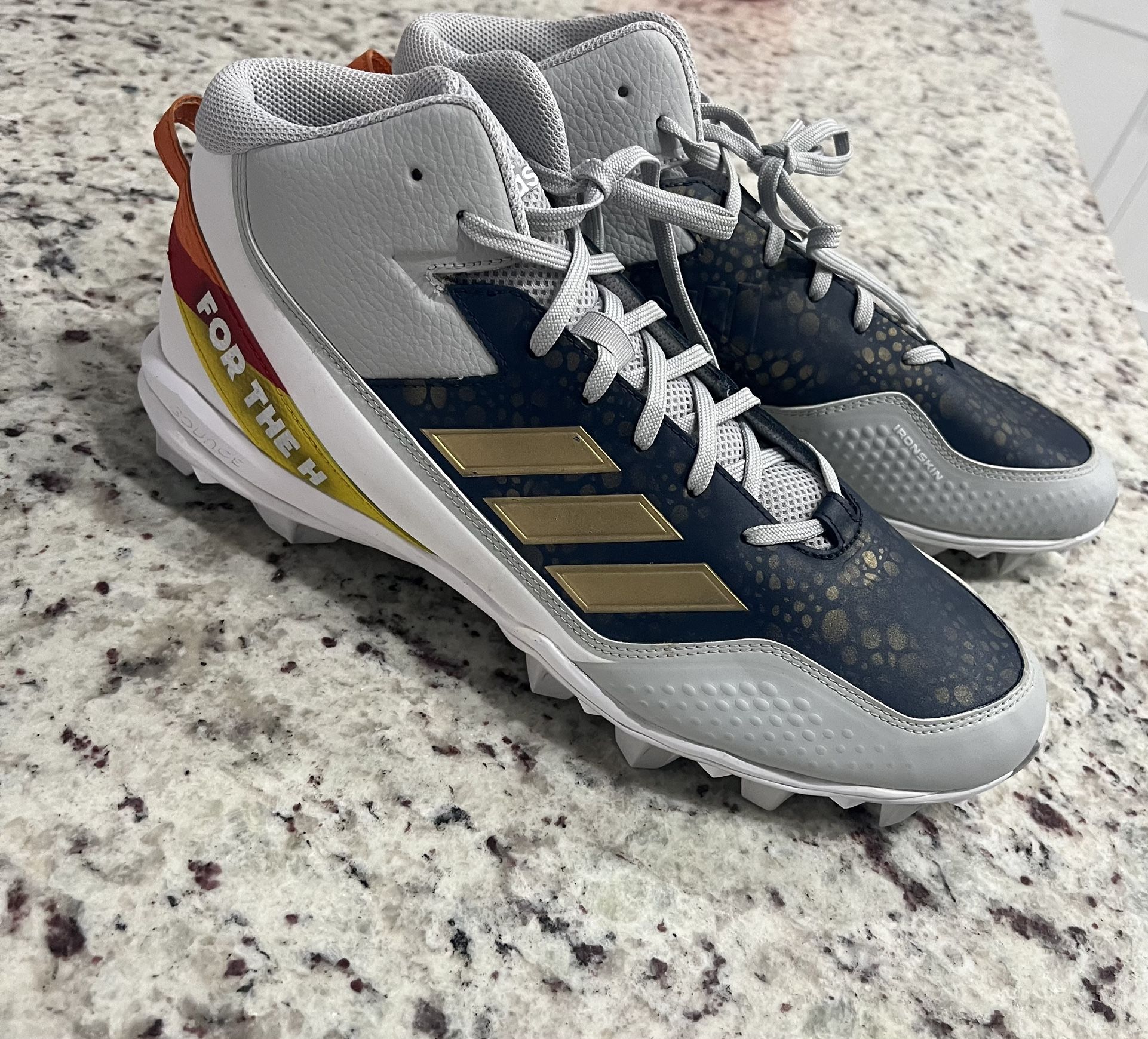 personalized baseball cleats for men